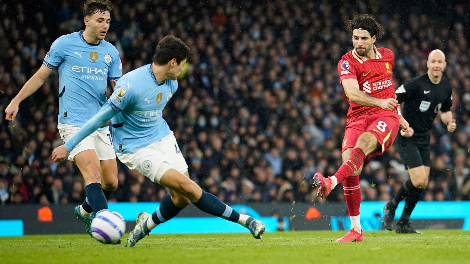 Premier League – Giải đấu hấp dẫn và khốc liệt nhất hành tinh Premier League – Giải đấu hấp dẫn và khốc liệt nhất hành tinh