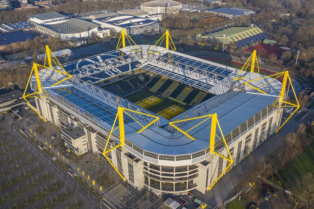 Signal Iduna Park, sân nhà của Borussia Dortmund