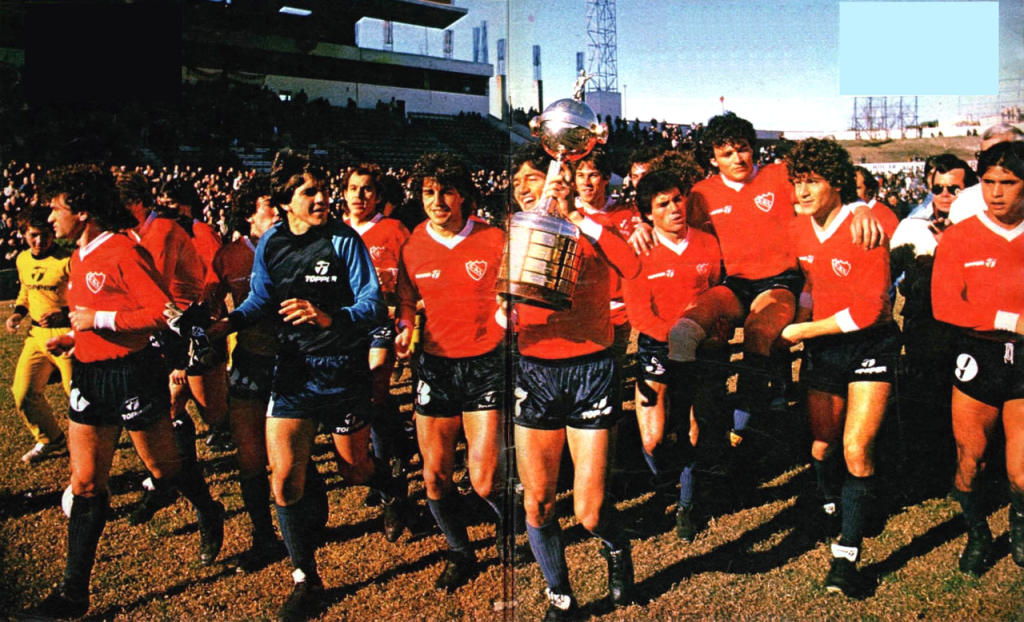 Hình ảnh lịch sử chiếc cúp Copa Libertadores