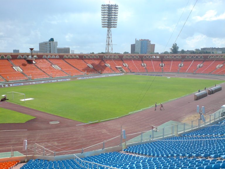 Dinamo Stadium Minsk trong ảnh tư liệu bóng đá Belarus