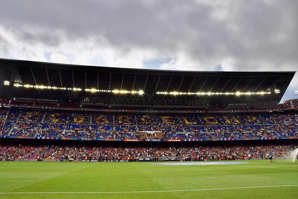 Trận đấu La Liga giữa Barcelona và Athletic Club tại Camp Nou