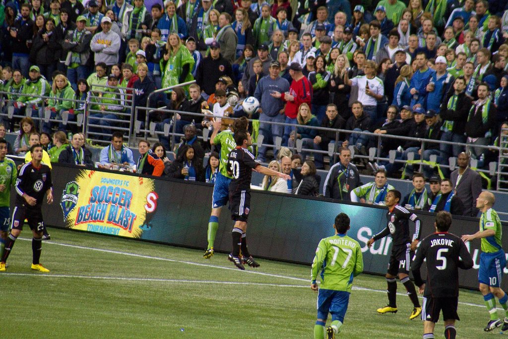 Một trận đấu Major League Soccer trên sân Lumen Field