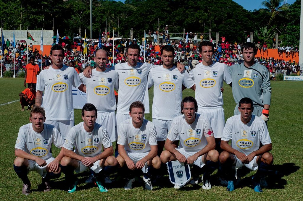Amicale gặp Auckland City tại bóng đá câu lạc bộ OFC