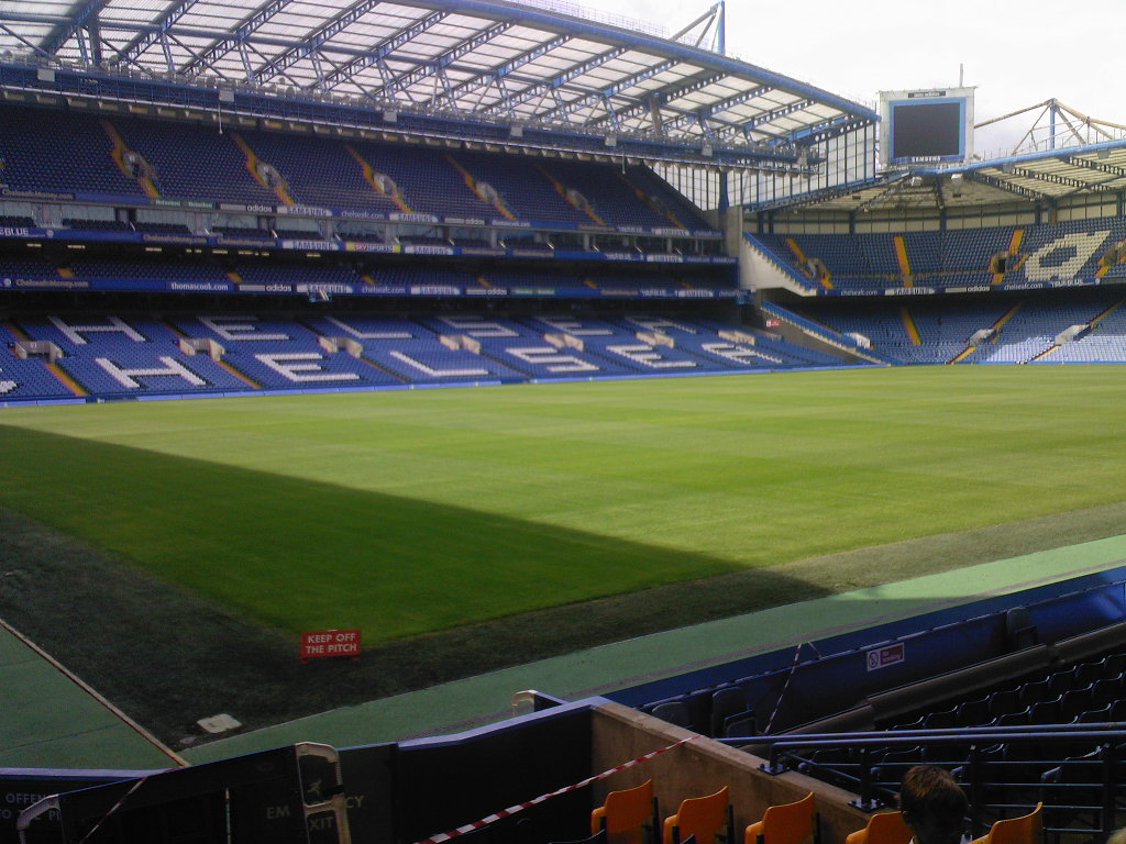 Khán đài sân Stamford Bridge của Chelsea
