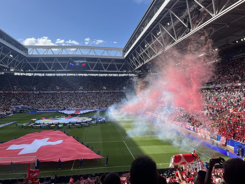 Sân Düsseldorf trước một trận tứ kết EURO 2024