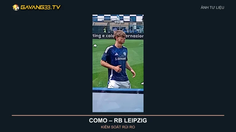 Ảnh tư liệu Nico Paz trong màu áo Como năm 2025